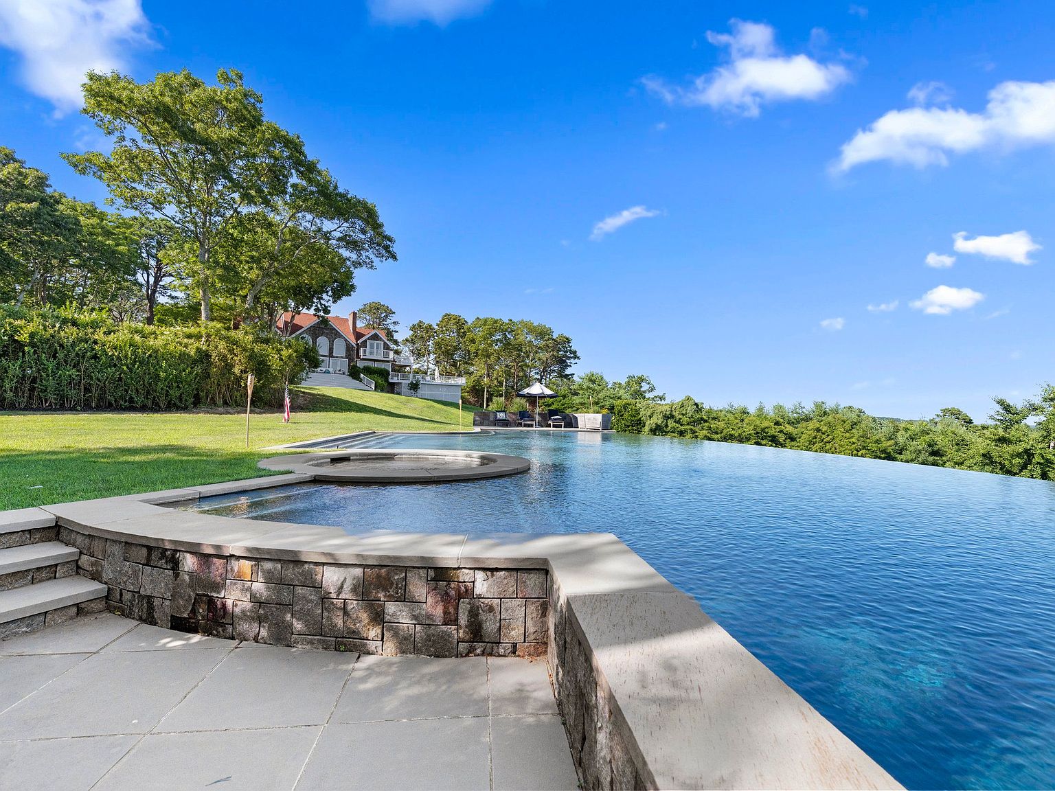 954 Noyac Path, Water Mill, NY 11976 Zillow