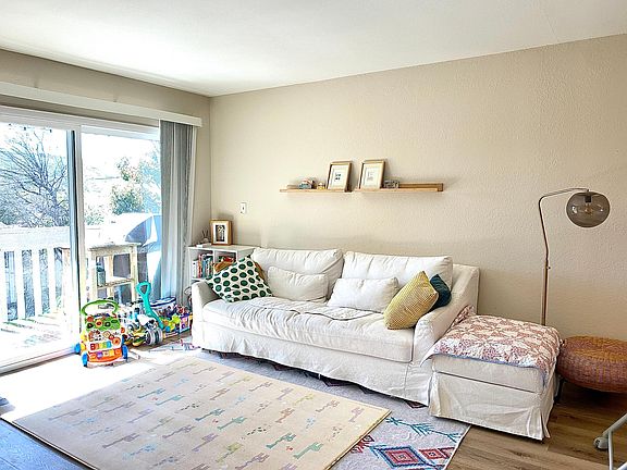4th image of 1630 Neil Armstrong St Unit 303