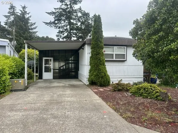 3760 Highway 101 Space 18, Florence, OR 97439