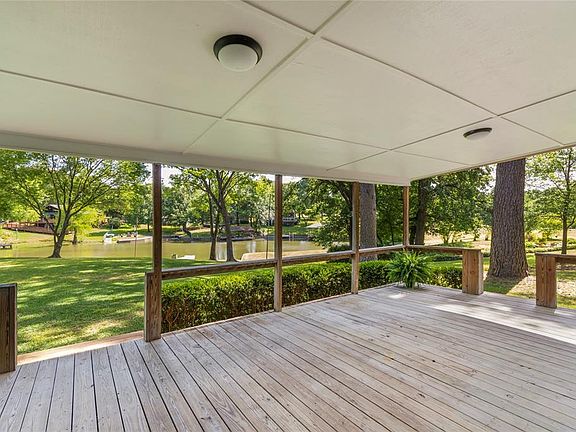 5th image of 208 Tanglewood Dr
