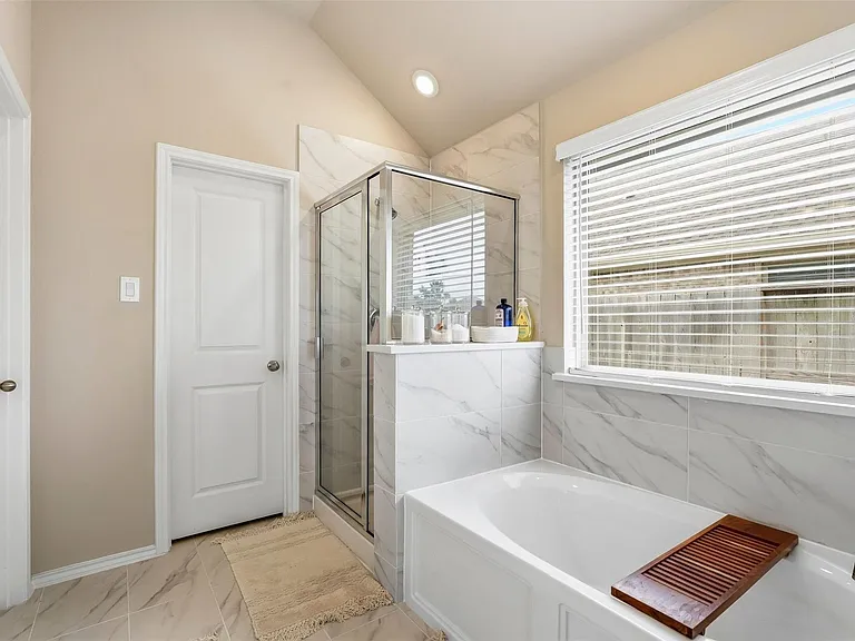 10526 Cabot Trl — Photo 15