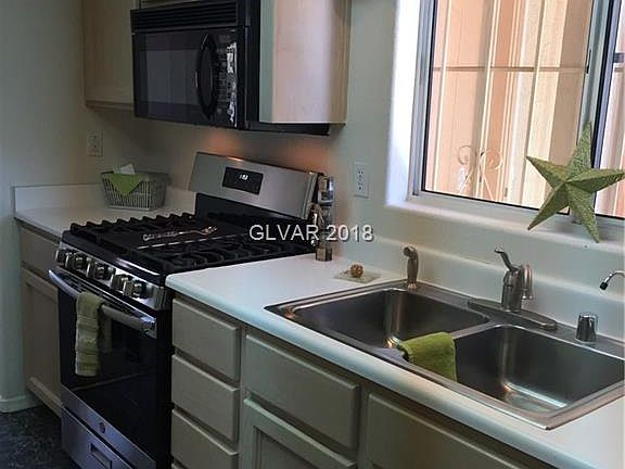 4th image of 10004 Bundella Dr