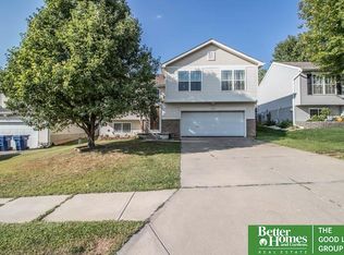 15320 Tucker St, Bennington, NE 68007