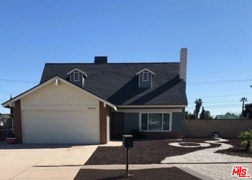 4 bed, 3.0 bath, 1437 sqft, $3,750 — Photo 1