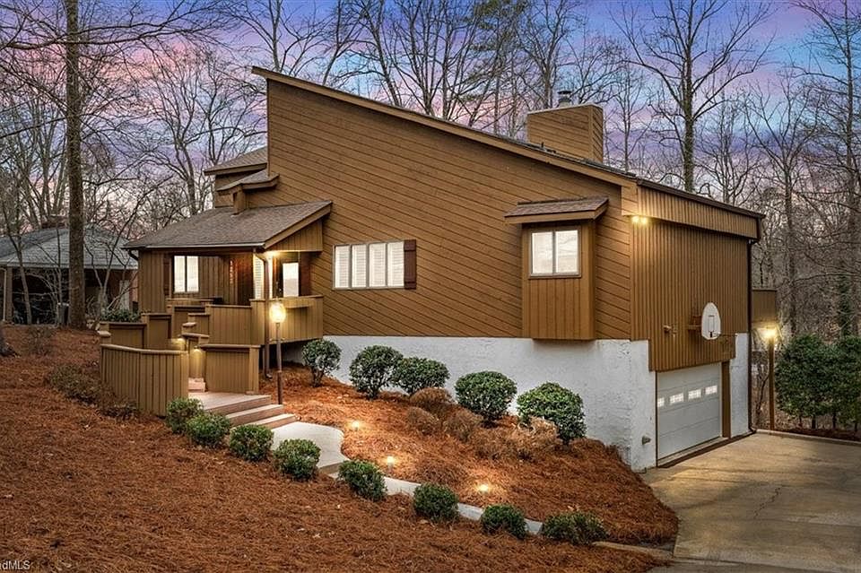 1st image of 1283 Westminster Dr