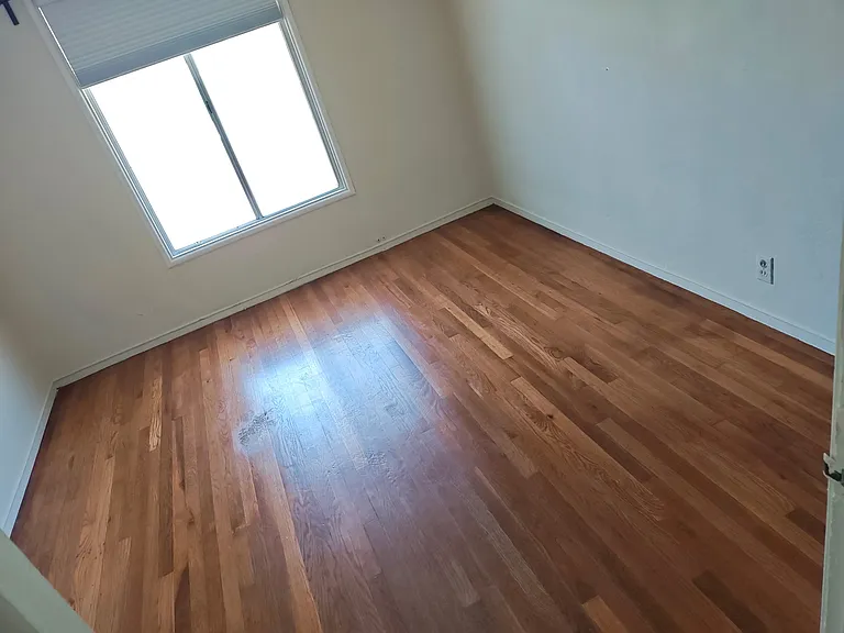 917 Dwight Way #917 — Photo 10