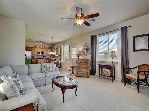 4th image of 1005 Aiken Dr