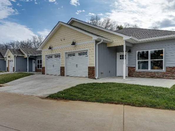 4470 Keith St NW #401, Cleveland, TN 37312