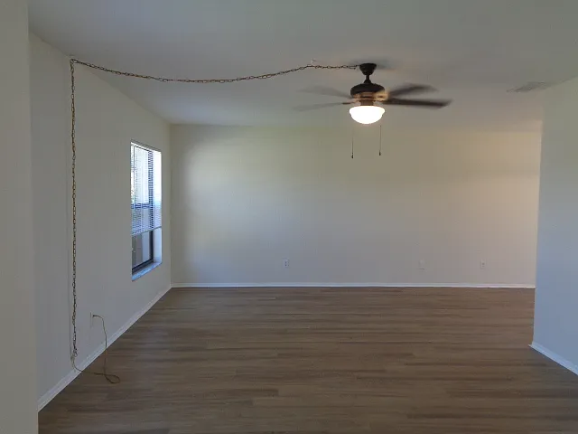 4412 SW 1st Pl — Photo 7