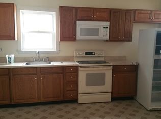 170 Chestnut Ave, Waterbury, CT 06710