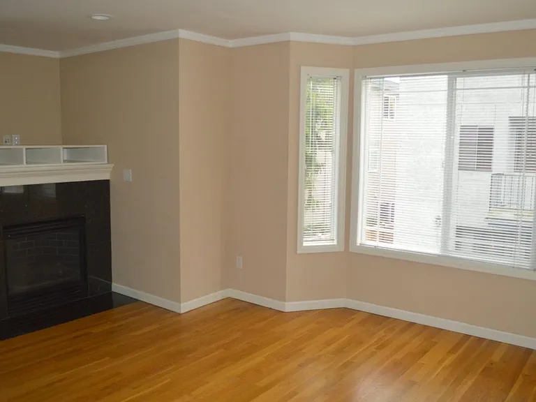 1757 NW 58th St #D — Photo 7