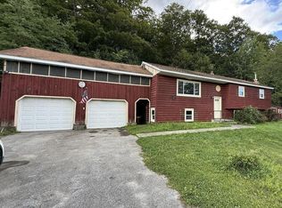 739 Old Stage Rd, Lake Luzerne, NY 12846