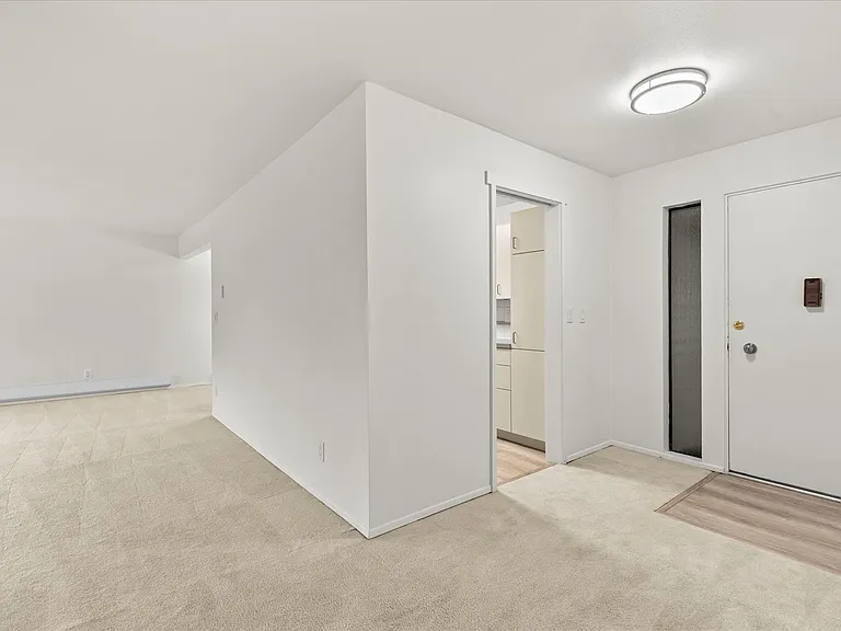 3239 80th Ave SE #402 — Photo 14