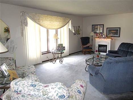 4th image of 4608 Grant St