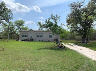 329 McLeod Ave, Beeville, TX 78102