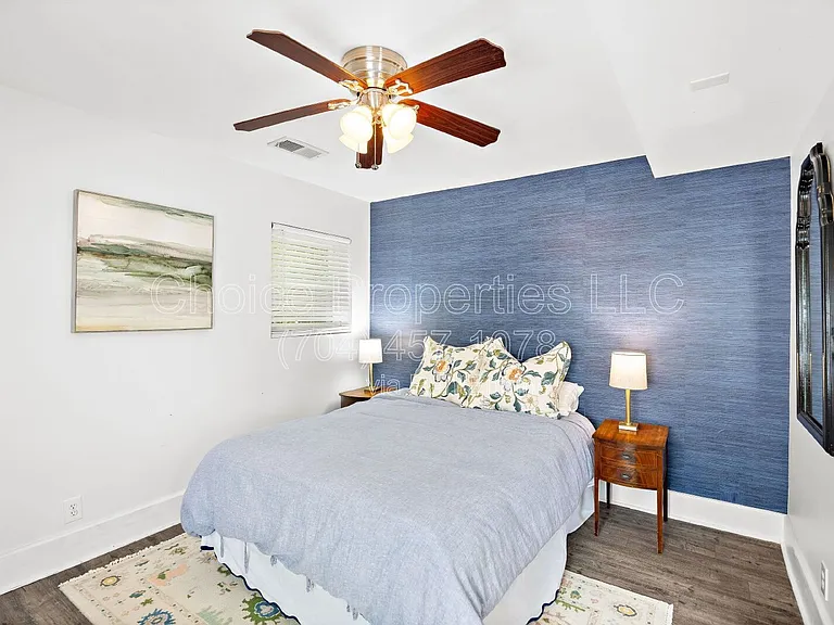 832 Stanfield Dr — Photo 29