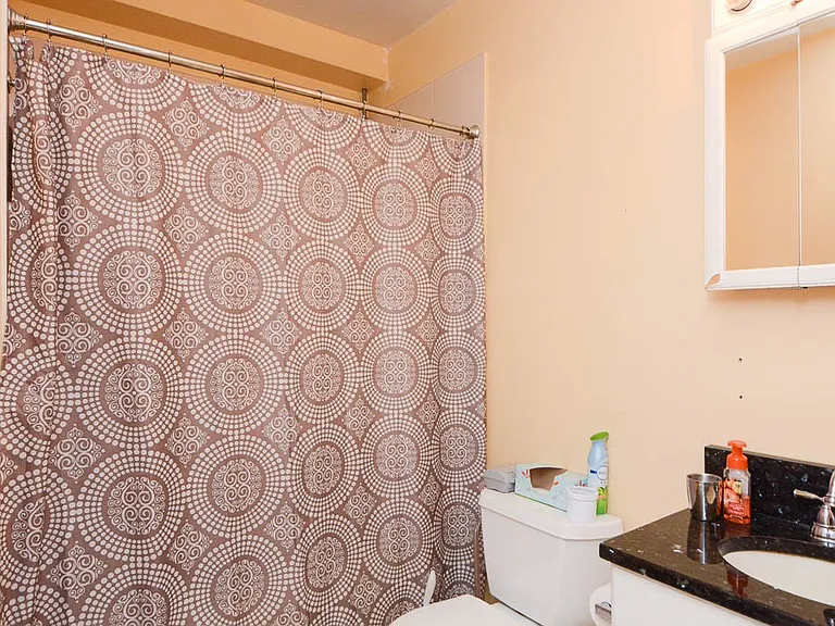 6305 N Claremont Ave #3 — Photo 19