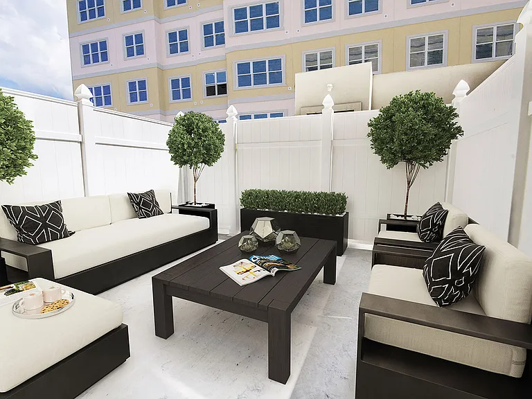 1024 Gates Ave #1H — Photo 4