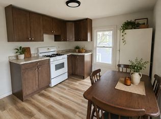 135 Wisconsin Ave #2, Waukesha, WI 53186