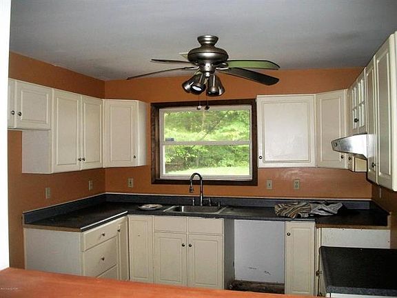 2nd image of 1093 Salamanca Dr