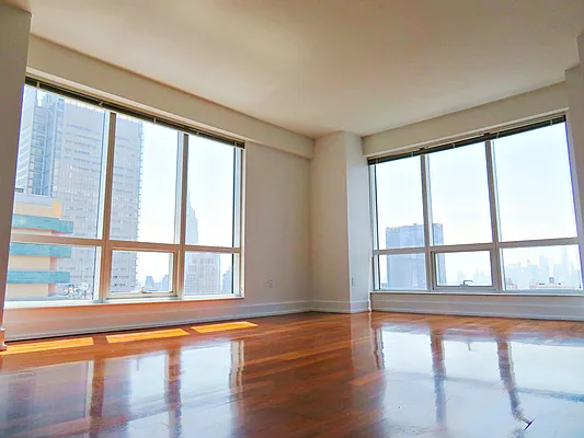 Rented by Levan Real Estate | media 16