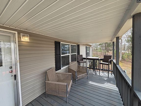 2nd image of 1193 Blacksgate Rd E