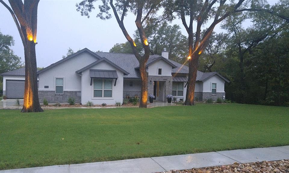 1st image of 104 Golden Eagle Way