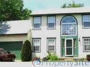 66 Rosalind Cir, Sicklerville, NJ 08081