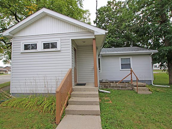 2nd image of 2701 South Blvd