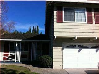 4th image of 3180 Cherry Ave