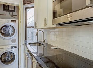 322 E 59th St, Brooklyn, NY 11203