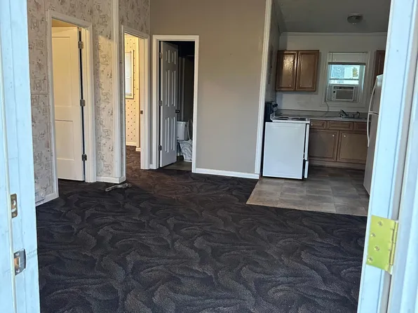 4385 Maiden Hwy #10, Lincolnton, NC 28092