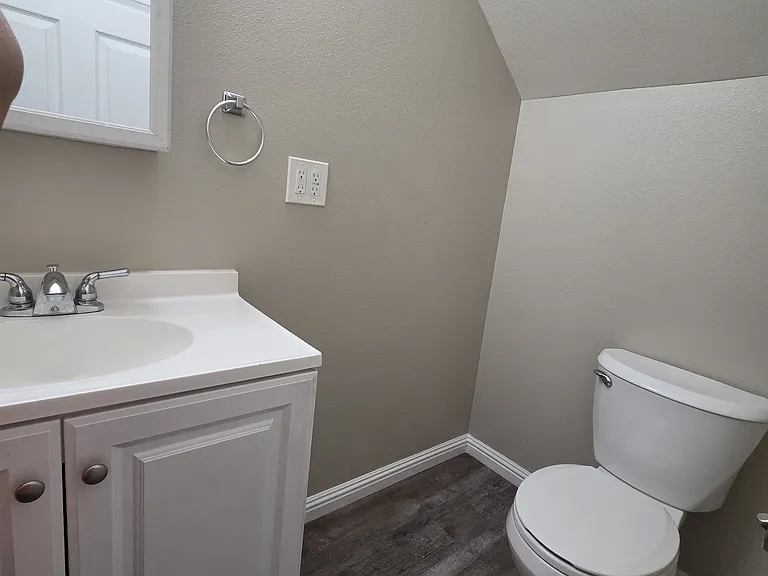 2220 Norwalk Ave #A — Photo 12