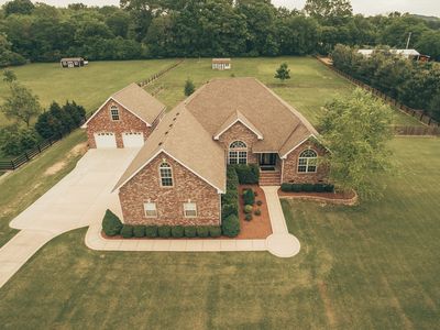 246 County House Rd, Cottontown, TN, 37048