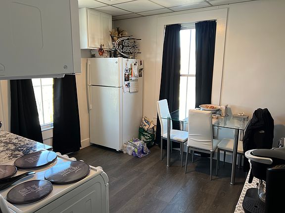 2nd image of 53 Gleneida Ave APT 3N