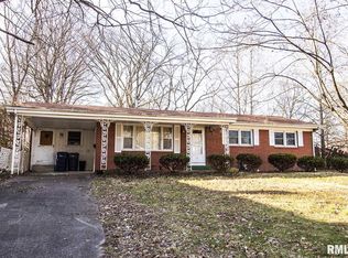 411 N 9th St, Mount Vernon, IL 62864