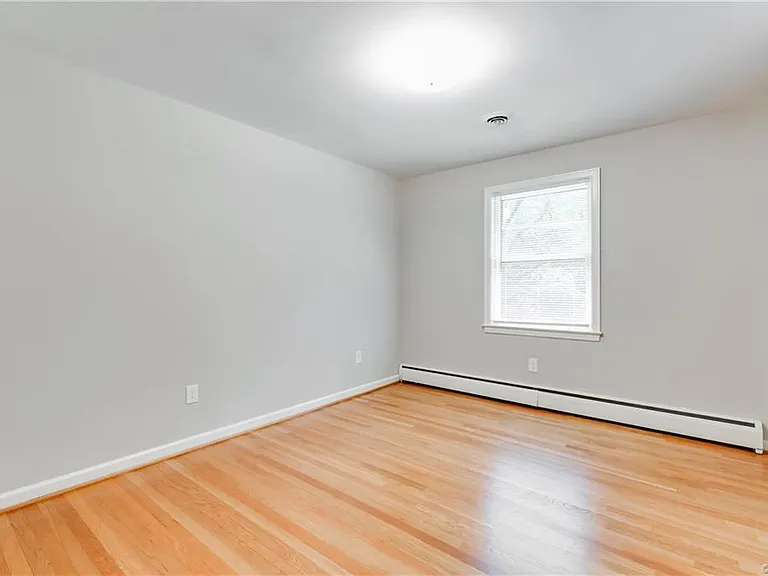 12516 Winfree St — Photo 6