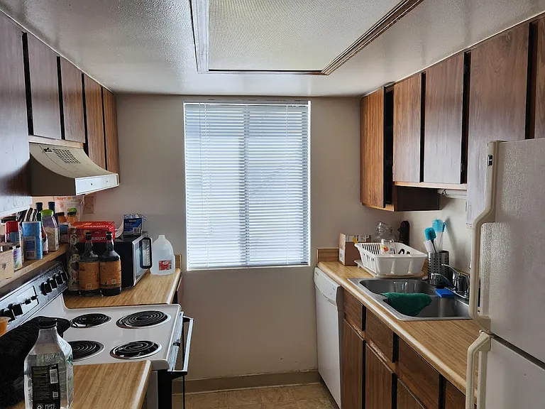 17054 E Tennessee Dr #103 — Photo 8