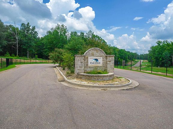 2nd image of 39 N Private Road 52416