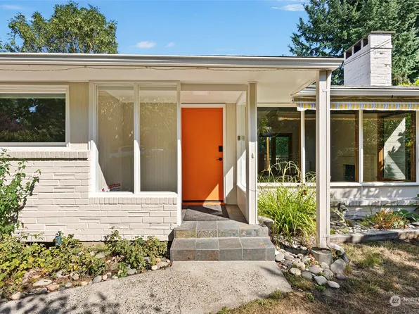 9538 44th Avenue NE, Seattle, WA 98115