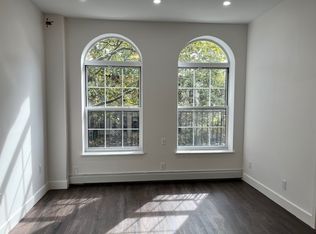 99 72nd St #2, Brooklyn, NY 11209