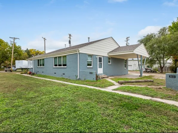 3037 N Porter Ave, Wichita, KS 67204