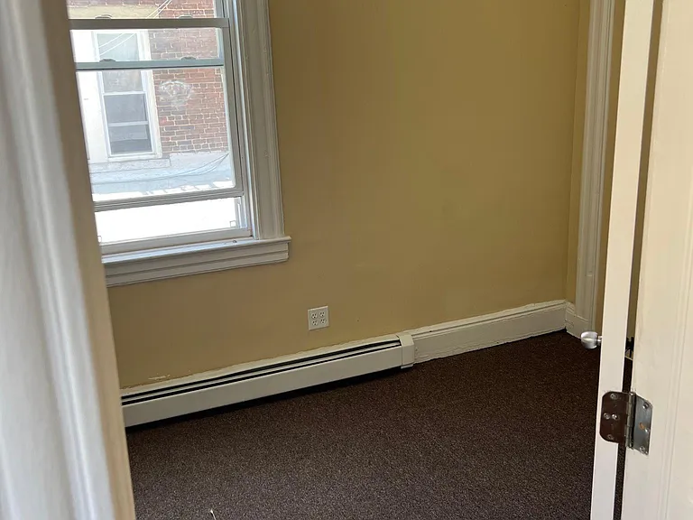 253 Oakdene Ave #1 — Photo 11