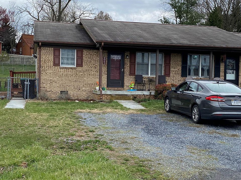 1st image of 2062 Annandale Ct