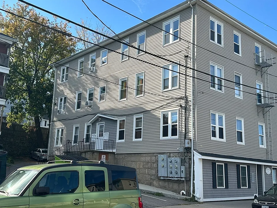 177 Nashua St #5