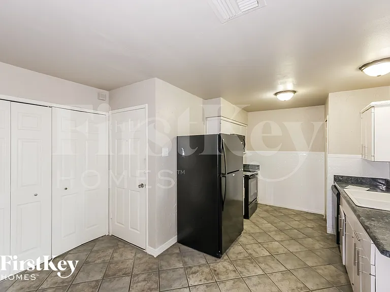 5321 Saddleback Rd — Photo 5