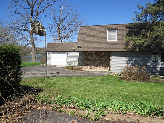 4th image of 35210 N Shoreline Dr