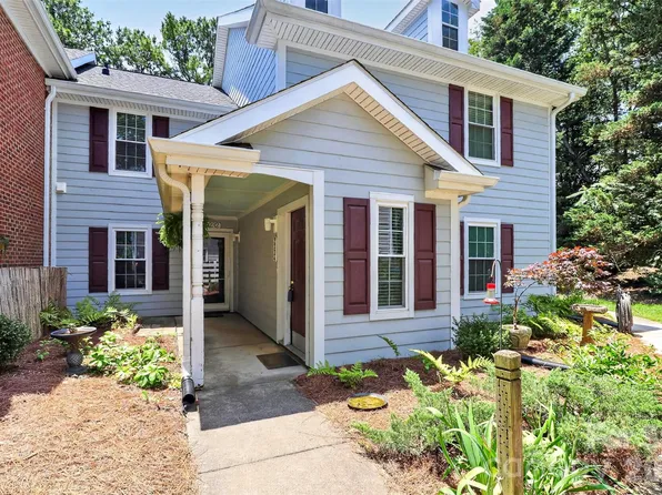 9232 Kings Canyon Dr, Charlotte, NC 28210