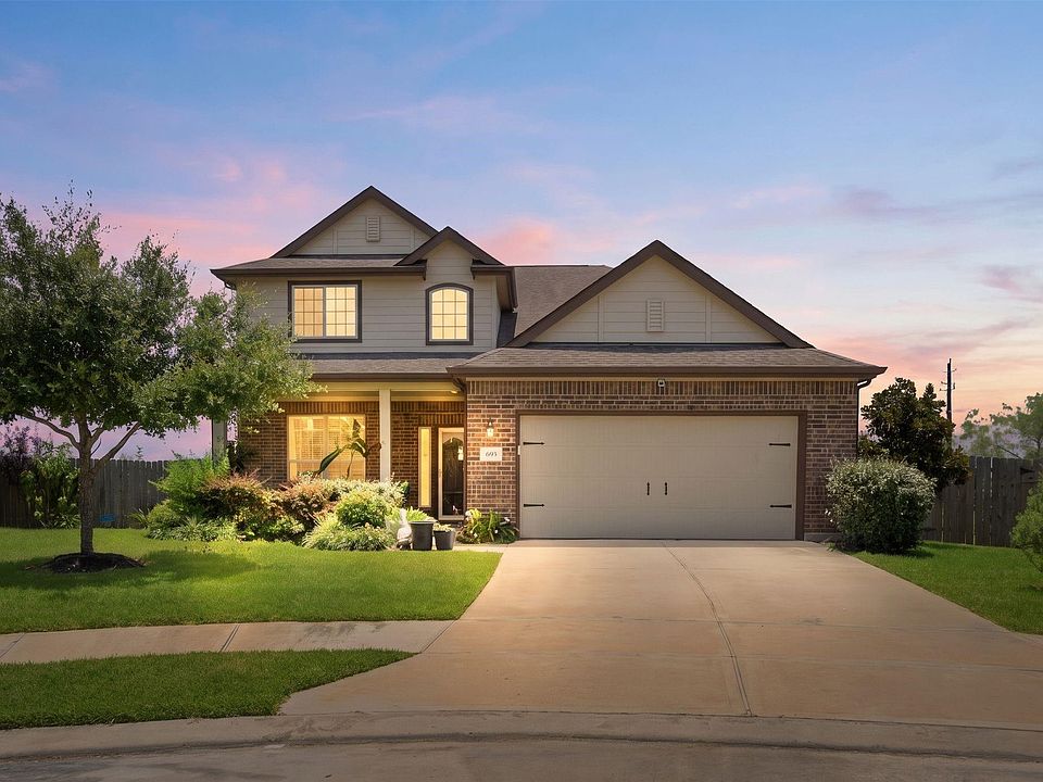 1st image of 693 Forest Bend Ln