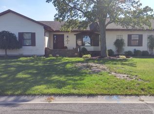 519 Chippewa Dr, Defiance, OH 43512